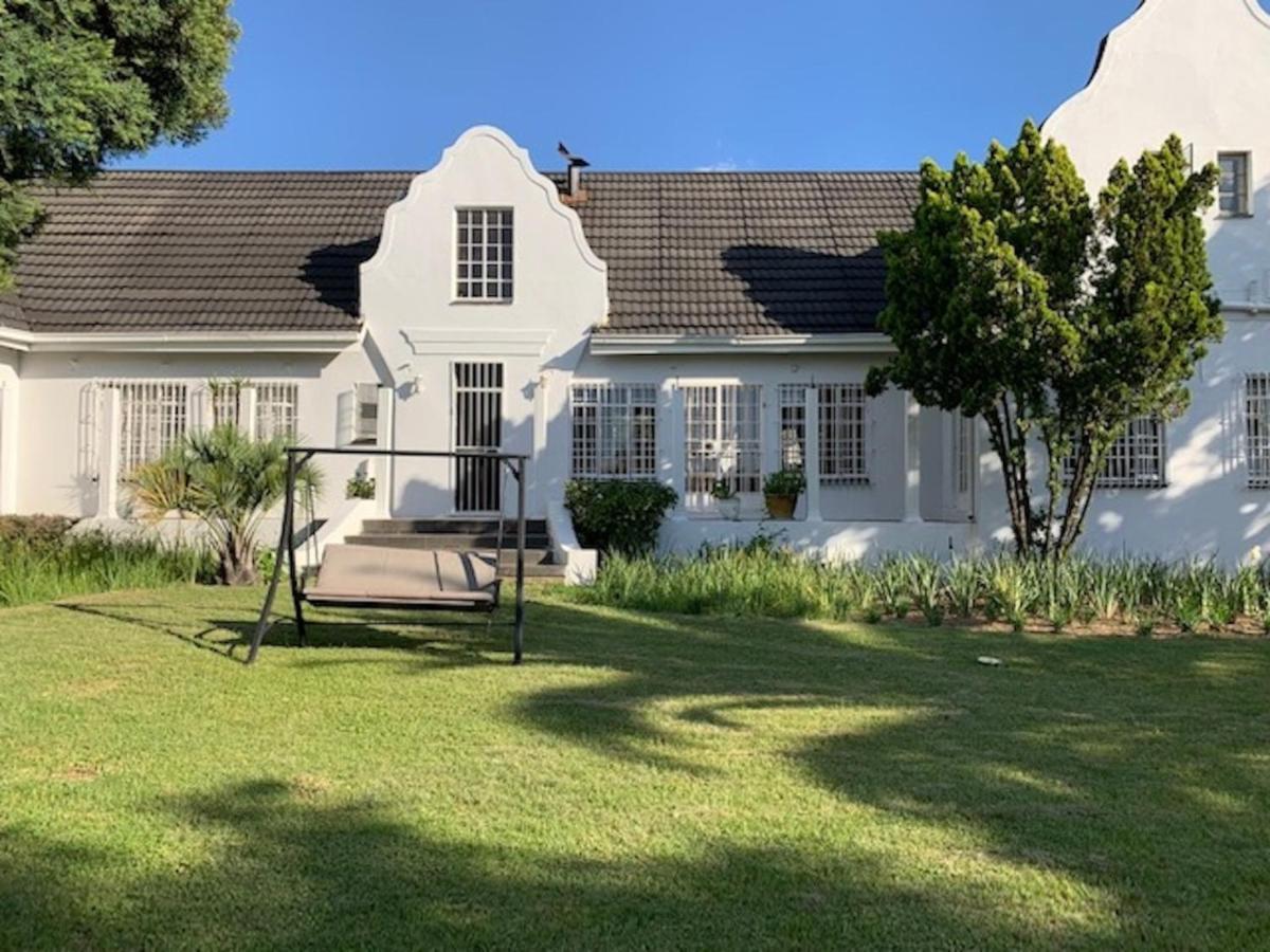 Weeping Willow Midrand Eksteriør bilde